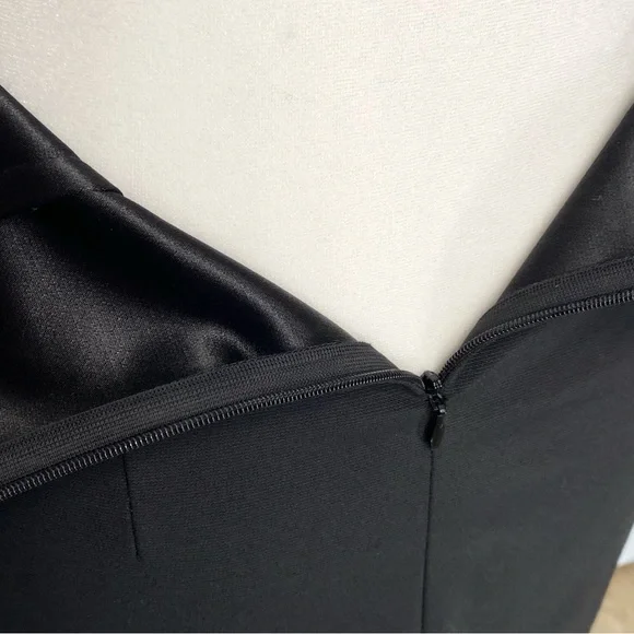 🧜🏼‍♀️ Maria Bianca Nero Form Fitting a classic Black Dress Size Petite - Picture 9 of 11